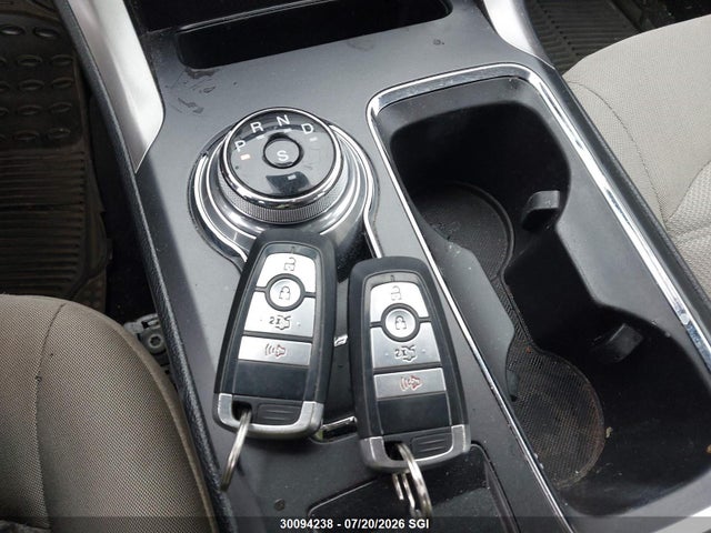30094238 :رقم المزاد ، 3FA6P0HD2KR266237 vin ، 2019 Ford Fusion Se مزاد بيع