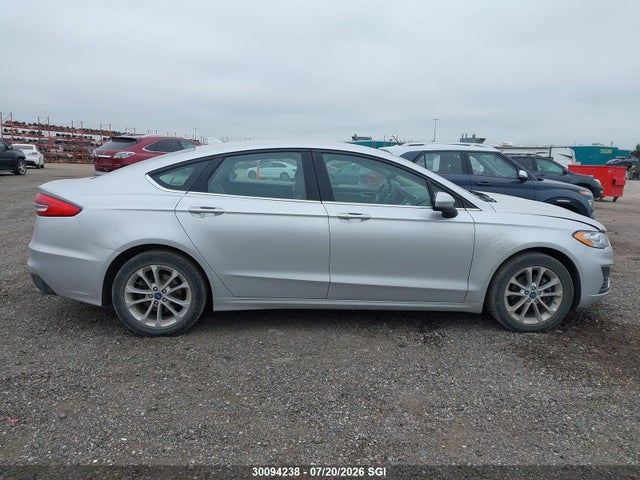 30094238 :رقم المزاد ، 3FA6P0HD2KR266237 vin ، 2019 Ford Fusion Se مزاد بيع