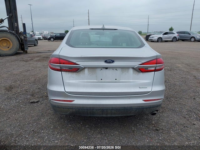 30094238 :رقم المزاد ، 3FA6P0HD2KR266237 vin ، 2019 Ford Fusion Se مزاد بيع