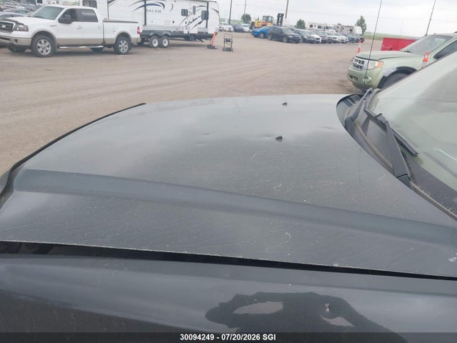 30094249 :رقم المزاد ، 1FMCU94108KA73387 vin ، 2008 Ford Escape Limited مزاد بيع