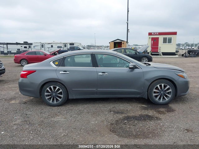 30094255 :رقم المزاد ، 1N4AL3AP0HN343548 vin ، 2017 Nissan Altima 2.5/s/sv/sl/sr مزاد بيع