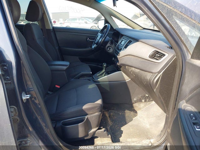 Продаж на аукціоні авто 2014 Kia Rondo, vin: KNAHT8A30E7067887, номер лоту: 30094268