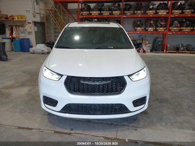 Продаж на аукціоні авто 2025 Chrysler Pacifica Limited, vin: 2C4RC3GG5SR610410, номер лоту: 30094301