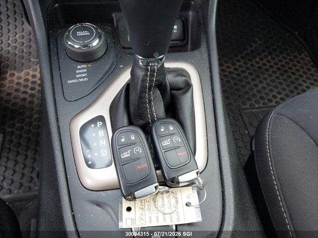 Jeep Cherokee Latitude 2015 1C4PJMCS5FW598768 Image 11