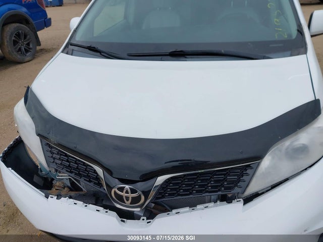 Продаж на аукціоні авто 2012 Toyota Sienna Le, vin: 5TDKK3DC4CS219506, номер лоту: 30093145