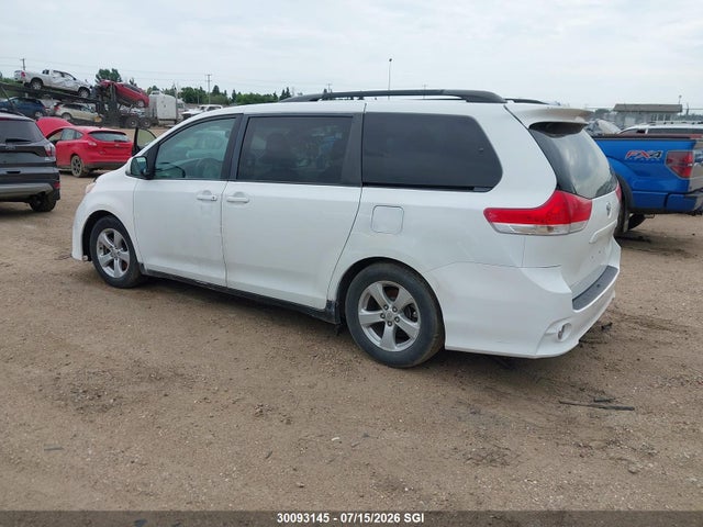 Продаж на аукціоні авто 2012 Toyota Sienna Le, vin: 5TDKK3DC4CS219506, номер лоту: 30093145