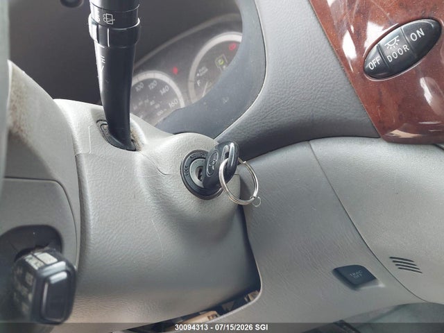 Продаж на аукціоні авто 2005 Toyota Sienna Xle/xle Limited, vin: 5TDZA22C05S238703, номер лоту: 30094313