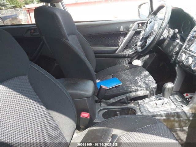 JF2SJEBC1HH564488 Subaru Forester 2.5i