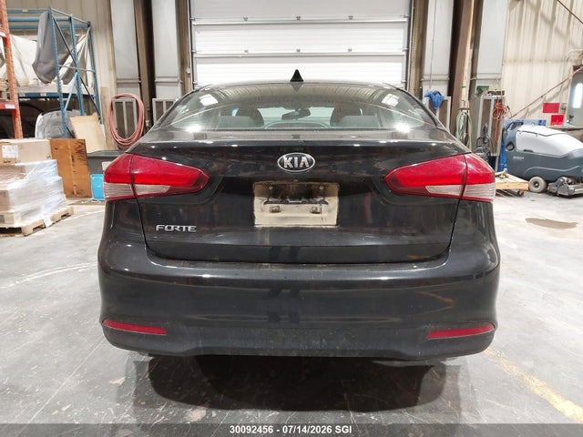 KIA Forte 2018 3KPFL4A76JE198208 Image 16