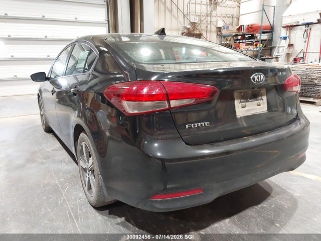 KIA Forte 2018 3KPFL4A76JE198208 Image 3