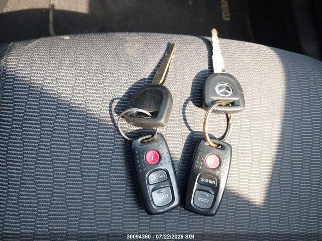 2007 Mazda 3 I მანქანა იყიდება აუქციონზე, vin: JM1BK32F471617749, აუქციონის ნომერი: 30094360