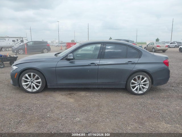 WBA8A3C52GK689429 BMW 320 XI
