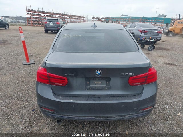 WBA8A3C52GK689429 BMW 320 XI