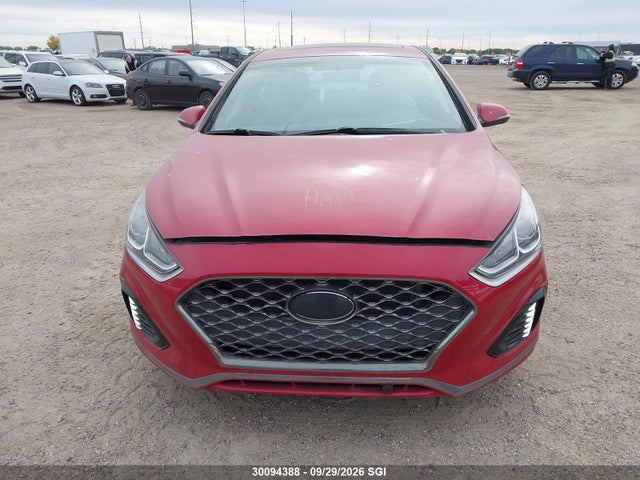 30094388 :رقم المزاد ، 5NPE34AF9JH639697 vin ، 2018 Hyundai Sonata Sport/limited/sel مزاد بيع