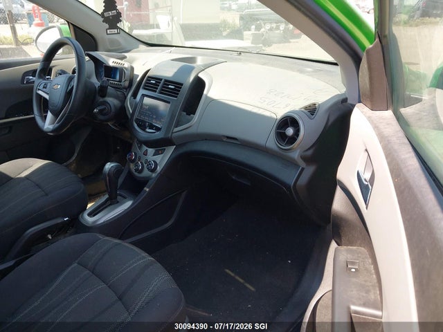 Chevrolet SONIC LT 2015 1G1JC6SH3F4126705 Image 5