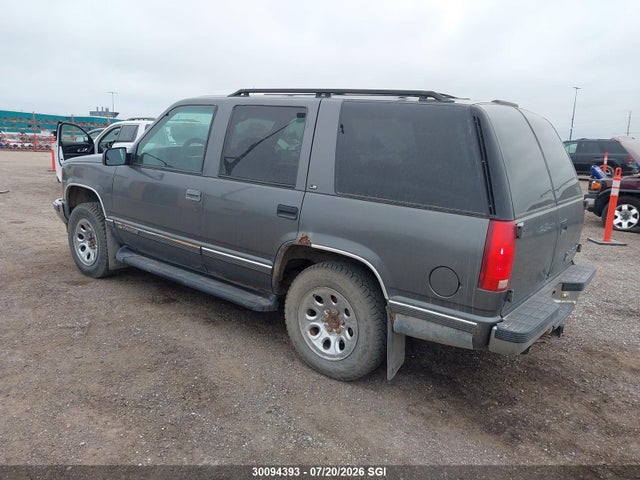 1999 Chevrolet Tahoe K1500 მანქანა იყიდება აუქციონზე, vin: 1GNEK13R7XR113330, აუქციონის ნომერი: 30094393