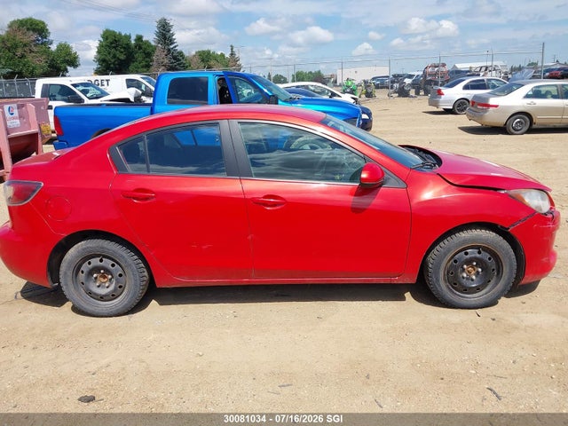 30081034 :رقم المزاد ، JM1BL1UF5D1810437 vin ، 2013 Mazda 3 I مزاد بيع