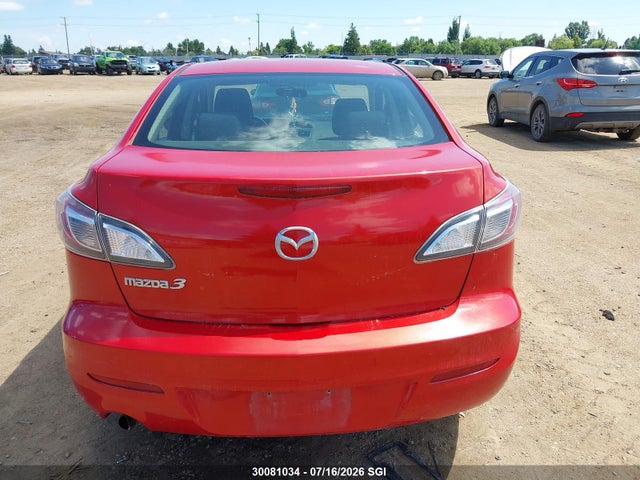 30081034 :رقم المزاد ، JM1BL1UF5D1810437 vin ، 2013 Mazda 3 I مزاد بيع
