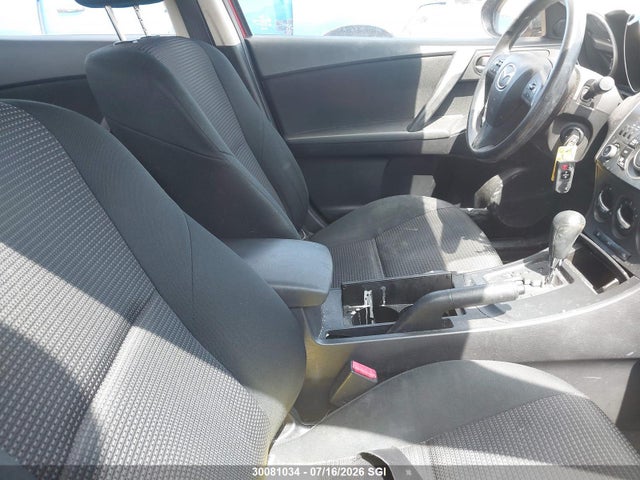 30081034 :رقم المزاد ، JM1BL1UF5D1810437 vin ، 2013 Mazda 3 I مزاد بيع