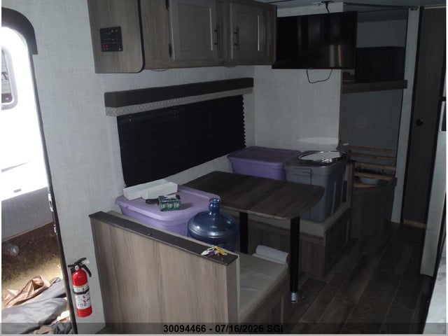 Gulf Stream Coach Inc Trailmaster 2022 1NL1G2721N6009727 Image 5
