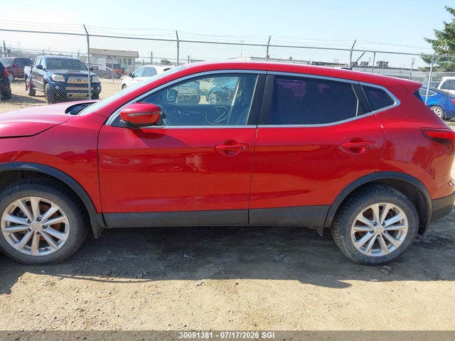 30091381 :رقم المزاد ، JN1BJ1CR6JW256120 vin ، 2018 Nissan Rogue Sport S/sv/sl مزاد بيع