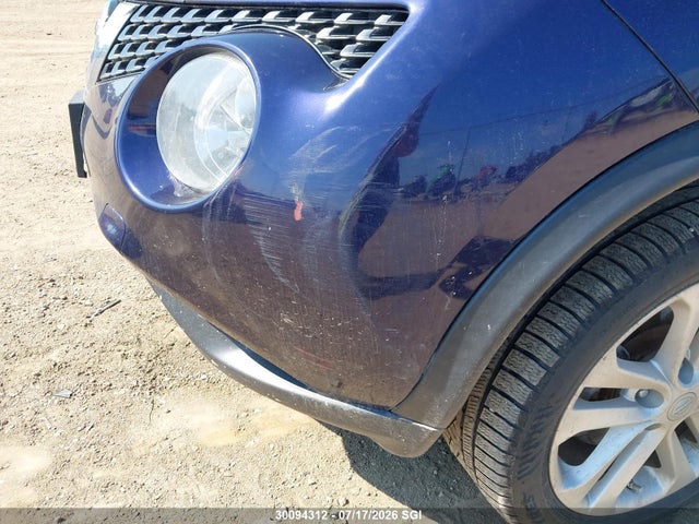 30094312 :رقم المزاد ، JN8AF5MR5HT705318 vin ، 2017 Nissan Juke S/sv/sl/nismo مزاد بيع