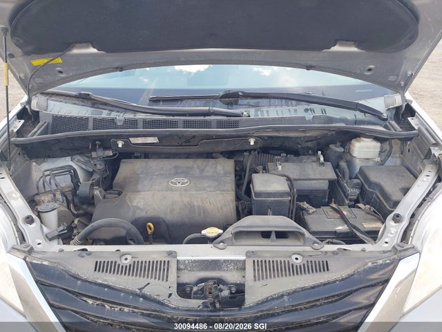 Aukcja sprzedaży 2012 Toyota Sienna Le, vin: 5TDKK3DC6CS247713, numer aukcji: 30094486