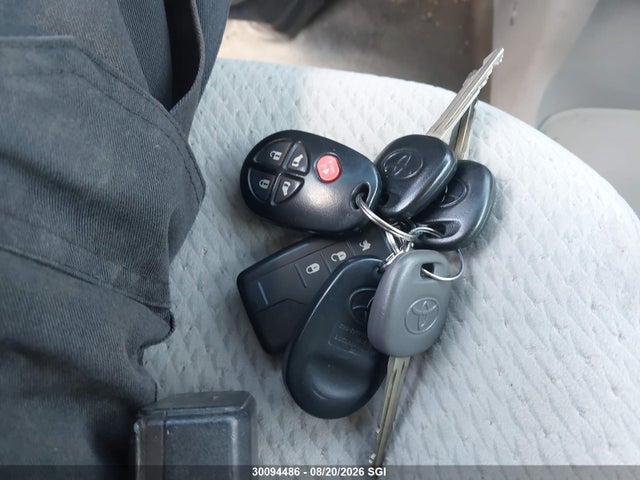 Aukcja sprzedaży 2012 Toyota Sienna Le, vin: 5TDKK3DC6CS247713, numer aukcji: 30094486