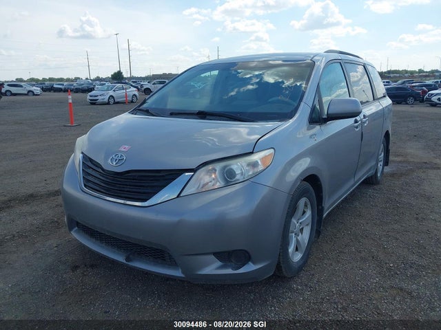 Aukcja sprzedaży 2012 Toyota Sienna Le, vin: 5TDKK3DC6CS247713, numer aukcji: 30094486