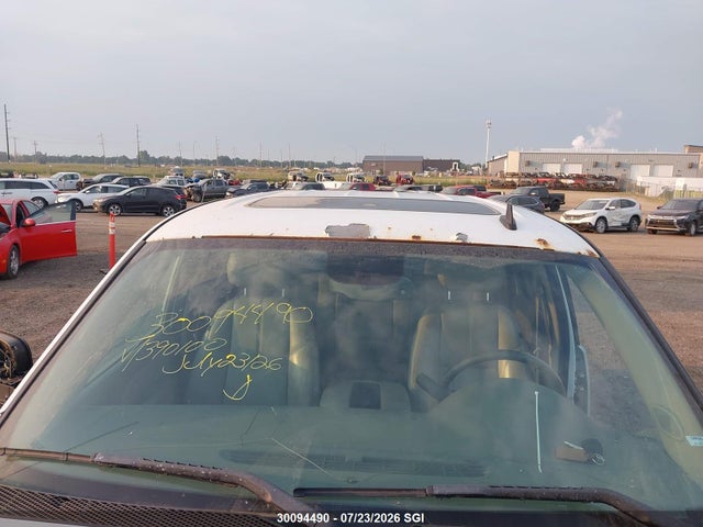 30094490 :رقم المزاد ، 3GTP2WE34BG390100 vin ، 2011 Gmc Sierra K1500 Slt مزاد بيع