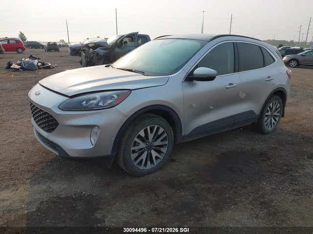 30094496 :رقم المزاد ، 1FMCU9DZ6LUC59485 vin ، 2020 Ford Escape Titanium مزاد بيع