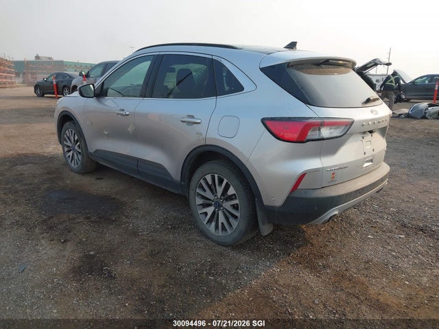 30094496 :رقم المزاد ، 1FMCU9DZ6LUC59485 vin ، 2020 Ford Escape Titanium مزاد بيع