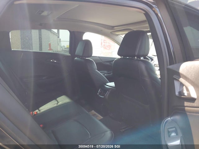Chevrolet MALIBU LT 2018 1G1ZD5ST8JF187222 Image 8