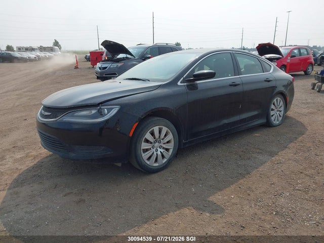 Chrysler 200 LX 2016 1C3CCCFB2GN151678 Image 2