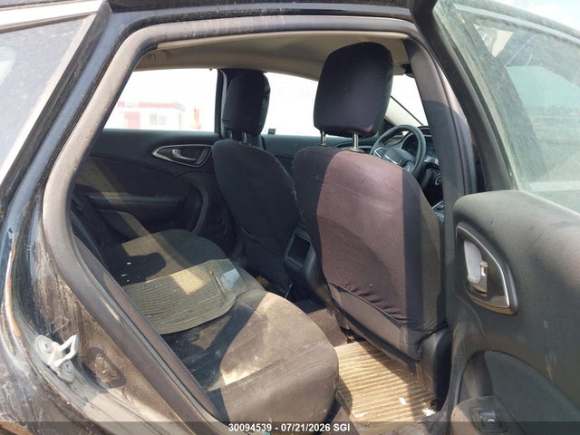 Chrysler 200 LX 2016 1C3CCCFB2GN151678 Image 8