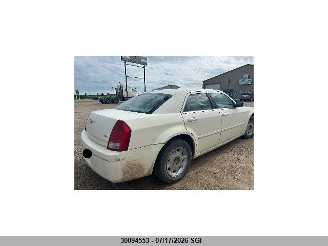 2005 Chrysler 300 Touring მანქანა იყიდება აუქციონზე, vin: 2C3JA53G15H688234, აუქციონის ნომერი: 30094553