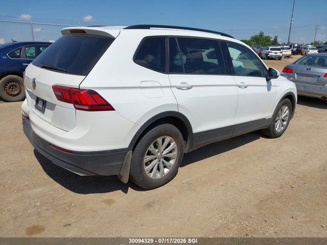 Volkswagen TIGUAN S 2019 3VV0B7AX4KM014404 Image 4
