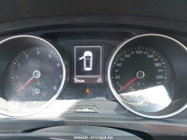 Volkswagen TIGUAN S 2019 3VV0B7AX4KM014404 Image 7