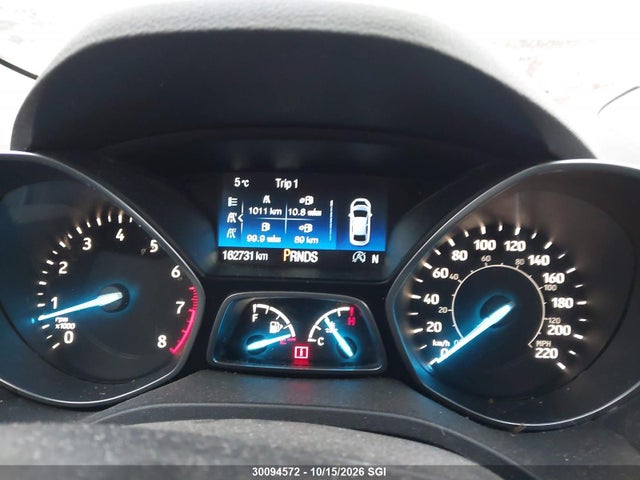 30094572 :رقم المزاد ، 1FMCU9J9XJUA87625 vin ، 2018 Ford Escape Titanium مزاد بيع