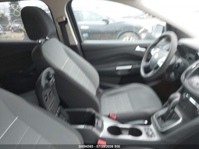 30094565 :رقم المزاد ، 1FMCU9GX6DUD58819 vin ، 2013 Ford Escape Se مزاد بيع