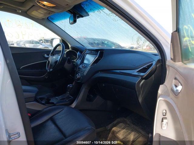 5XYZUDLA1GG329379 Hyundai SANTA FE SPORT