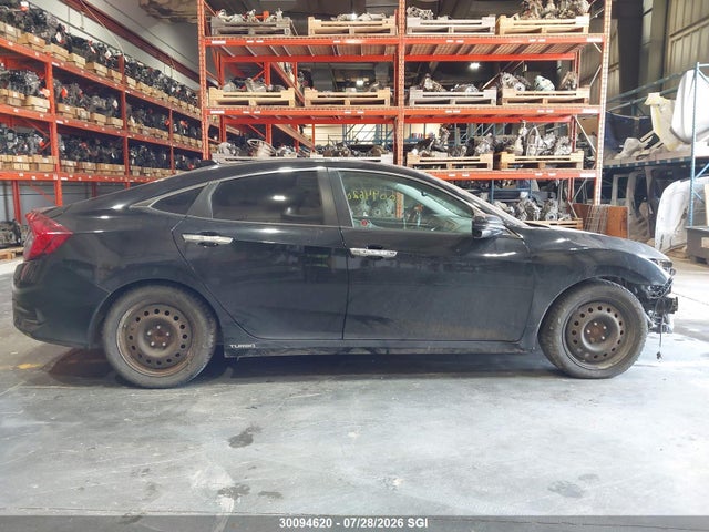 2HGFC1F93JH107488 Honda Civic Touring