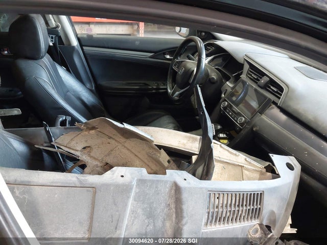 2HGFC1F93JH107488 Honda Civic Touring