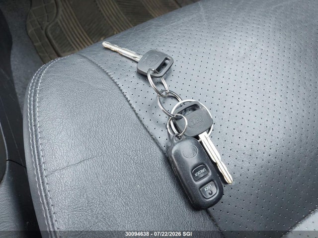 2005 Toyota Rav4 მანქანა იყიდება აუქციონზე, vin: JTEHD20V056036527, აუქციონის ნომერი: 30094638