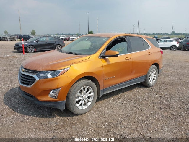Chevrolet EQUINOX LT 2018 2GNAXSEV1J6179357 Image 2