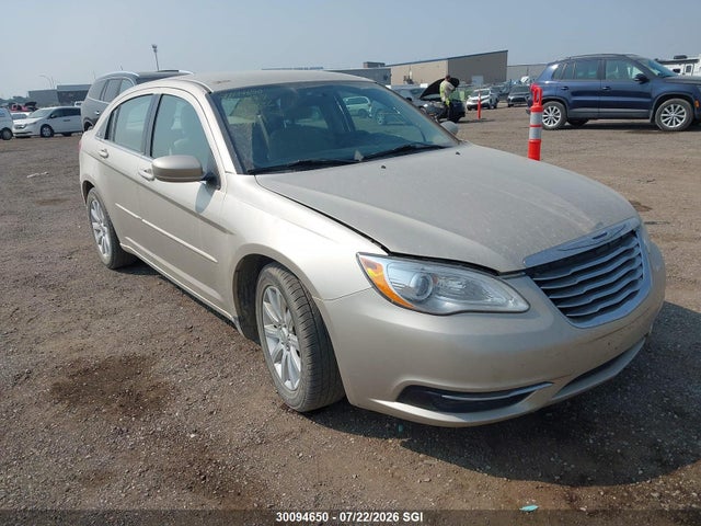 Auction sale of the 2014 Chrysler 200 Lx, vin: 1C3CCBABXEN117437, lot number: 30094650