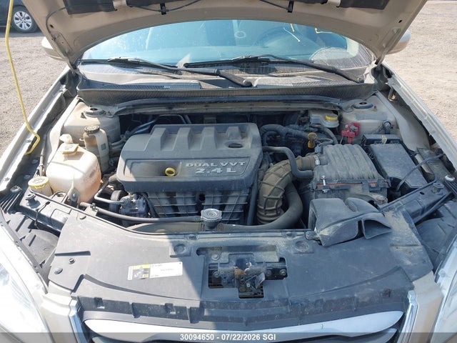 Chrysler 200 LX 2014 1C3CCBABXEN117437 Image 10