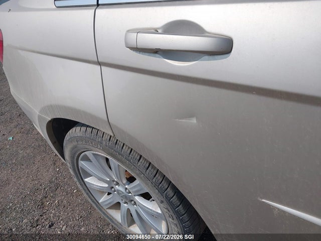 Chrysler 200 LX 2014 1C3CCBABXEN117437 Image 17
