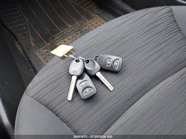 Hyundai ACCENT GL 2015 KMHCT5AEXFU223512 Image 11