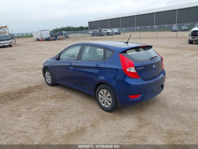 Hyundai ACCENT GL 2015 KMHCT5AEXFU223512 Image 3